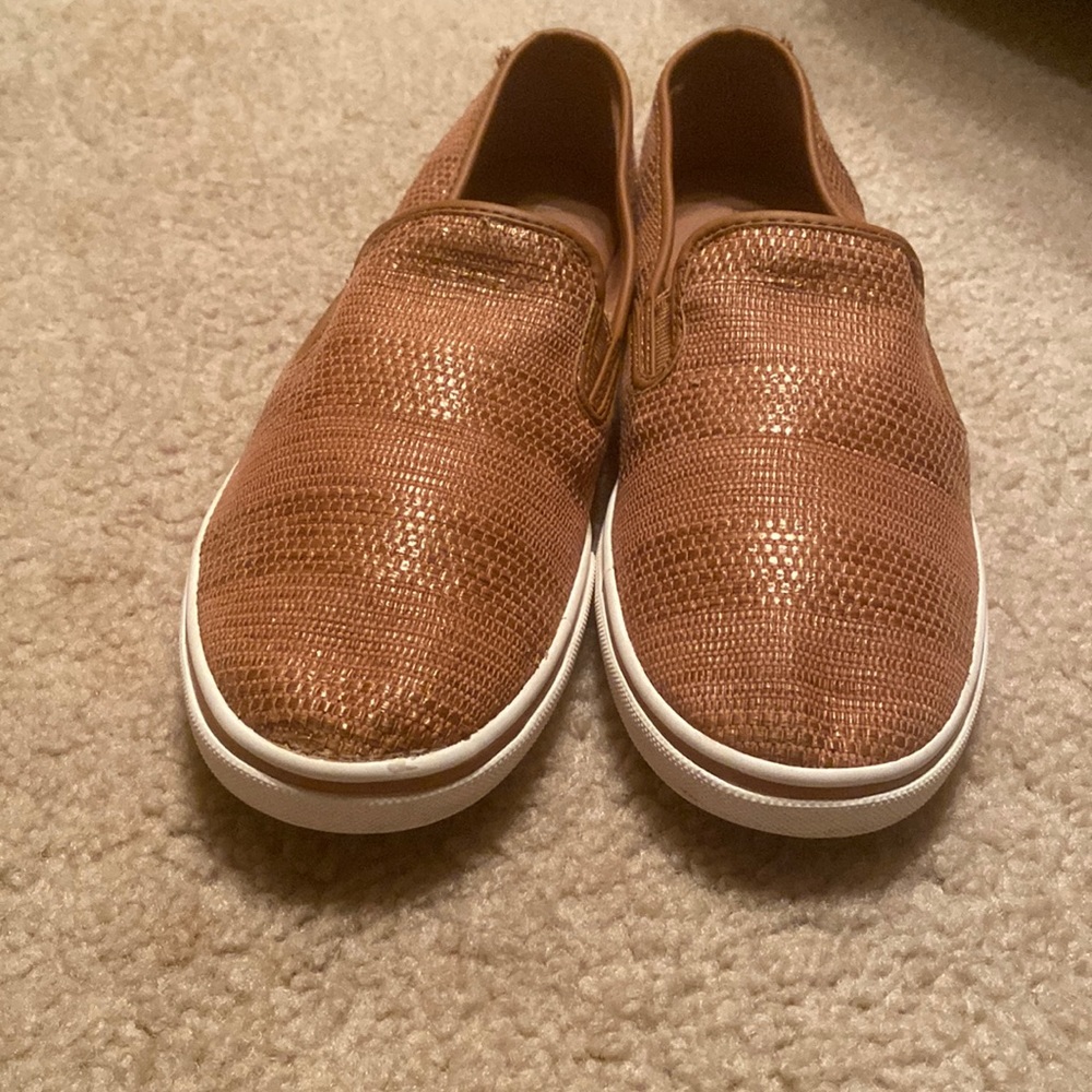 Ralph Lauren canvas, tennis shoes.